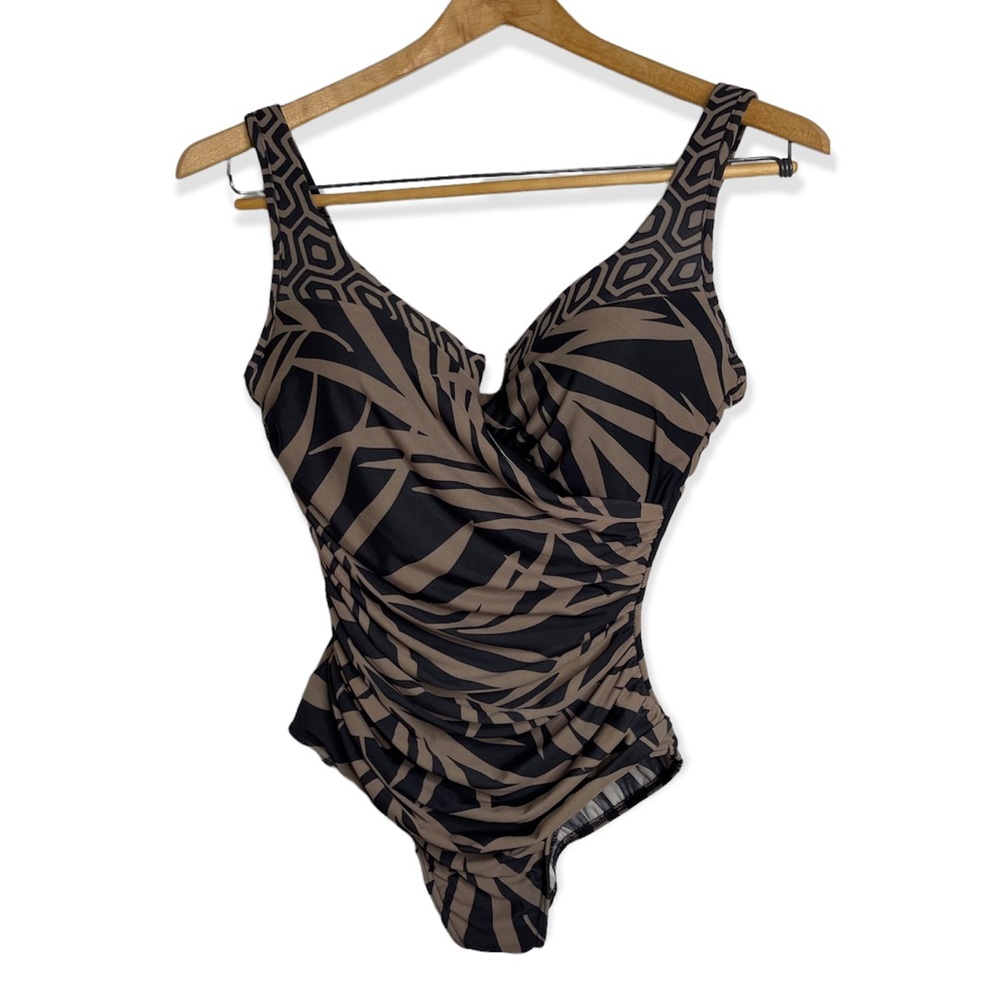 MIRACLESUIT Opposites Attract Escape Underwire One Piece Swimsuit Size 12